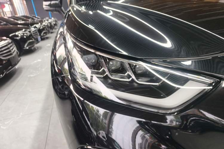 Used Toyota Crown Kluger 2021 2.5L HEV Four-Wheel Drive Premium Edition Right Front Headlight