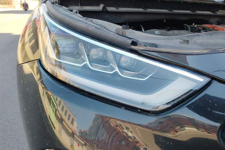 Used Toyota Crown Kluger 2021 2.5L HEV Four-Wheel Drive Elite Edition Right Front Headlight