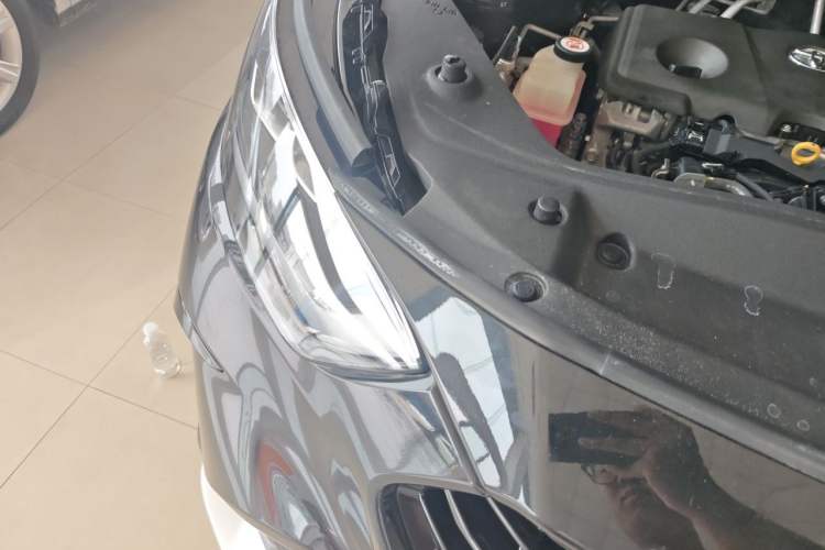Used Toyota Crown Kluger 2021 2.5L HEV Four-Wheel Drive Luxury Edition Right Front Headlight