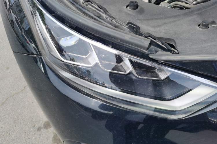 Used Toyota Crown Kluger 2021 2.5L HEV Four-Wheel Drive Premium Edition Right Front Headlight