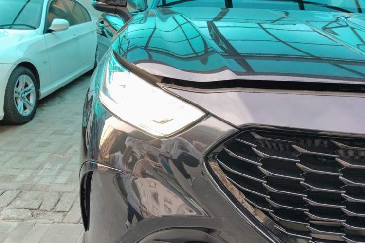 Used Toyota Crown Kluger 2021 2.5L HEV Four-Wheel Drive Premium Edition Right Front Headlight
