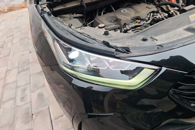 Used Toyota Crown Kluger 2021 2.5L HEV Four-Wheel Drive Flagship Edition Right Front Headlight