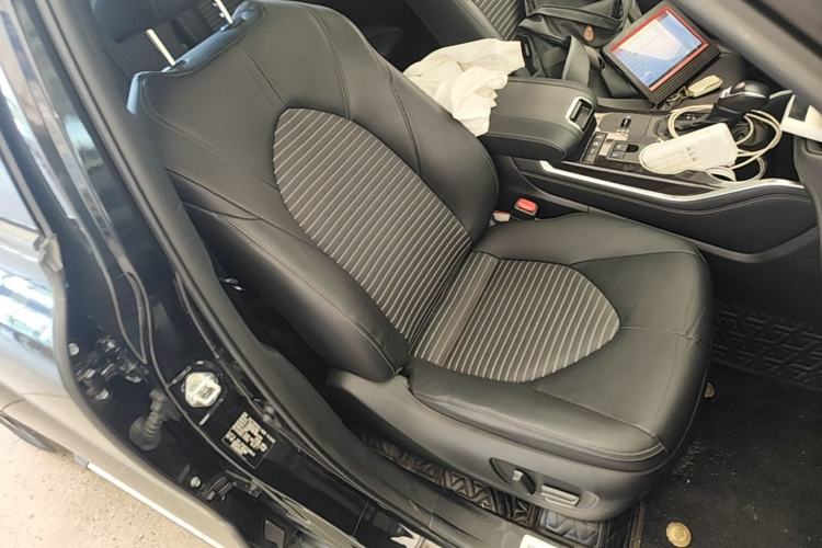 Used Toyota Crown Kluger 2021 2.5L HEV Four-Wheel Drive Luxury Edition Right Front Seat