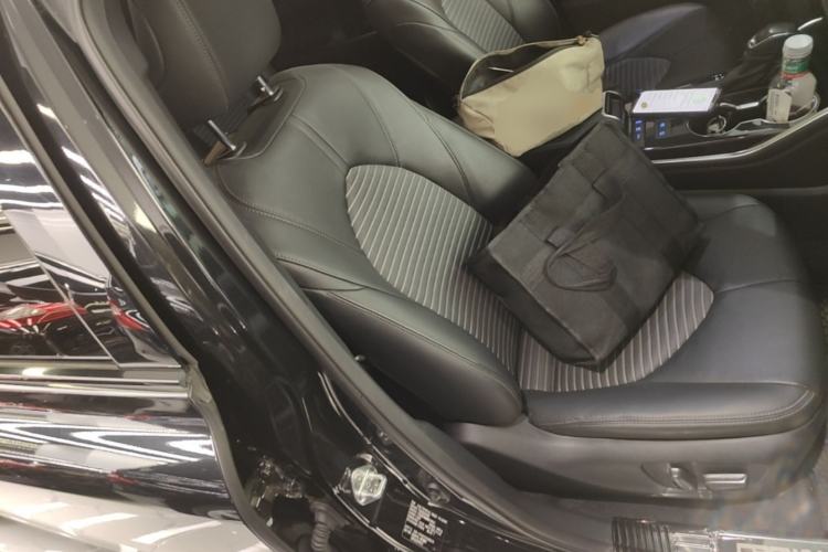 Used Toyota Crown Kluger 2021 2.5L HEV Four-Wheel Drive Premium Edition Right Front Seat