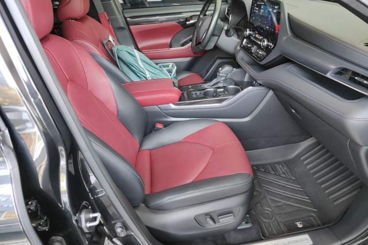 Used Toyota Crown Kluger 2021 2.5L HEV Four-Wheel Drive Flagship Edition Right Front Seat