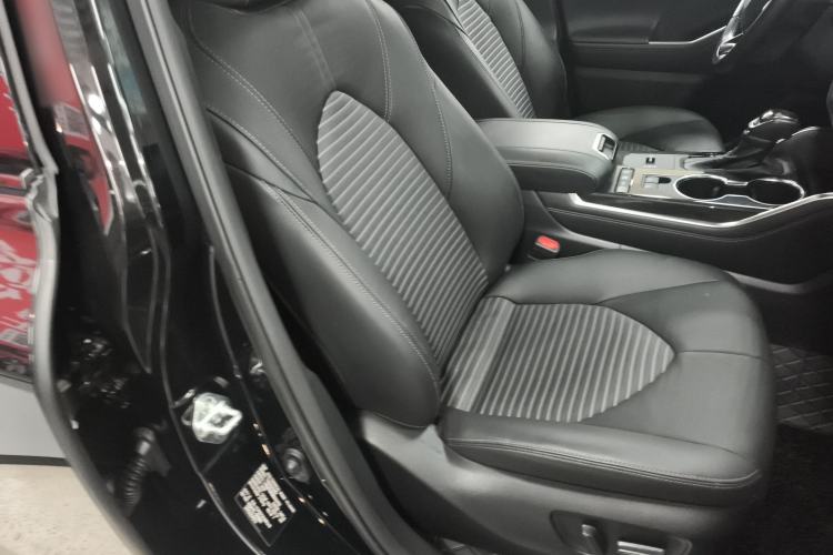 Used Toyota Crown Kluger 2021 2.5L HEV Four-Wheel Drive Luxury Edition Right Front Seat