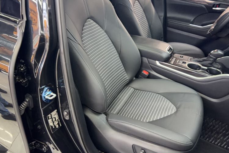 Used Toyota Crown Kluger 2021 2.5L HEV Four-Wheel Drive Premium Edition Right Front Seat