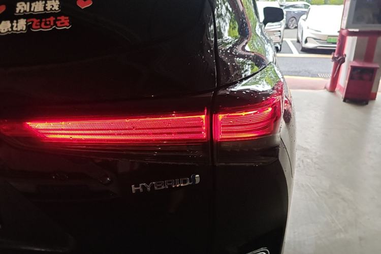 Used Toyota Crown Kluger 2021 2.5L HEV Four-Wheel Drive Premium Edition Right Rear Taillight