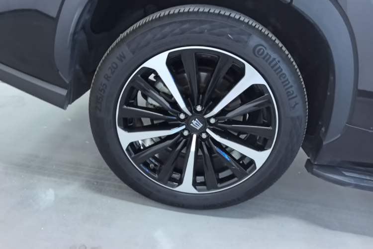 Used Toyota Crown Kluger 2021 2.5L HEV Four-Wheel Drive Flagship Edition Right Rear Wheel Hub