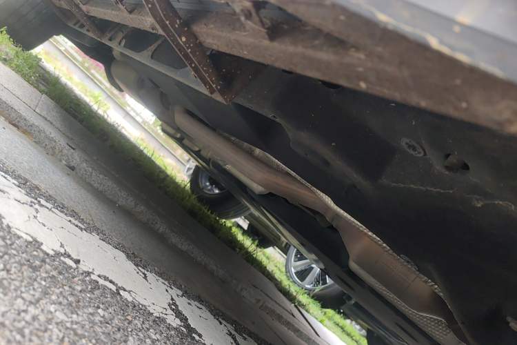 Used Toyota Crown Kluger 2021 2.5L HEV Four-Wheel Drive Flagship Edition Right Side Sill