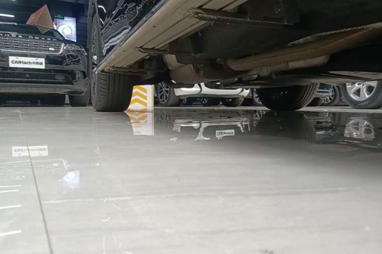 Used Toyota Crown Kluger 2021 2.5L HEV Four-Wheel Drive Premium Edition Right Side Sill