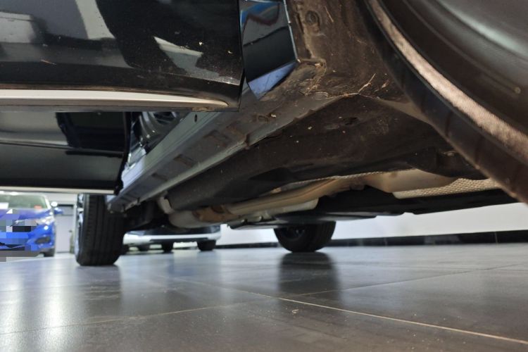 Used Toyota Crown Kluger 2021 2.5L HEV Four-Wheel Drive Premium Edition Right Side Sill