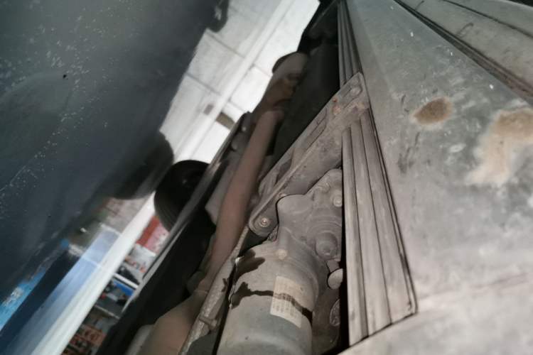 Used Toyota Crown Kluger 2021 2.5L HEV Four-Wheel Drive Flagship Edition Right Side Sill