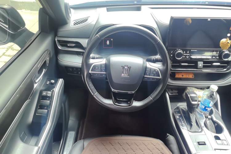 Used Toyota Crown Kluger 2021 2.5L HEV Four-Wheel Drive Flagship Edition Steering Wheel