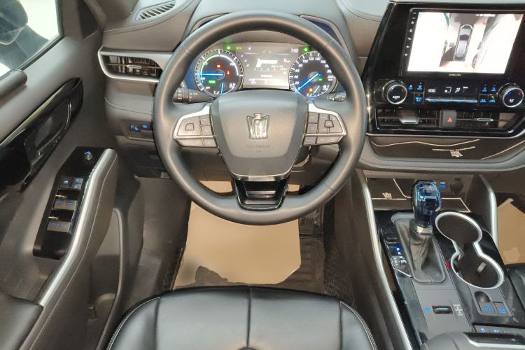 Used Toyota Crown Kluger 2021 2.5L HEV Two-Wheel Drive Entry Version Steering Wheel