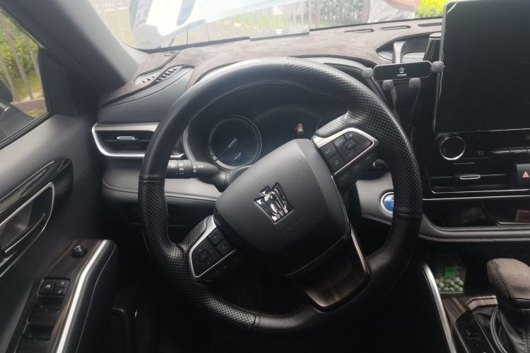 Used Toyota Crown Kluger 2021 2.5L HEV Two-Wheel Drive Entry Version Steering Wheel
