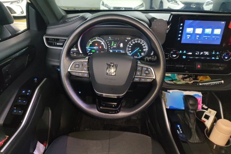 Used Toyota Crown Kluger 2021 2.5L HEV Two-Wheel Drive Entry Version Steering Wheel