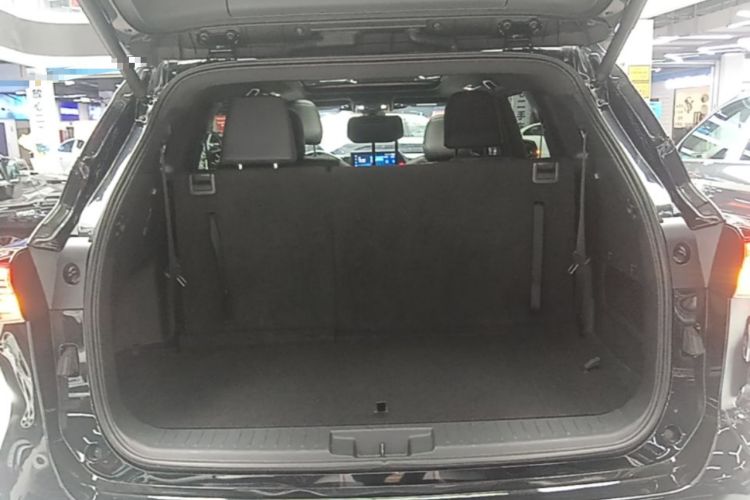 Used Toyota Crown Kluger 2021 2.5L HEV Four-Wheel Drive Premium Edition Trunk