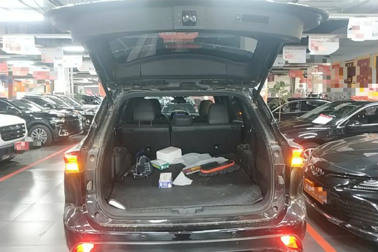 Used Toyota Crown Kluger 2021 2.5L HEV Four-Wheel Drive Luxury Edition Trunk