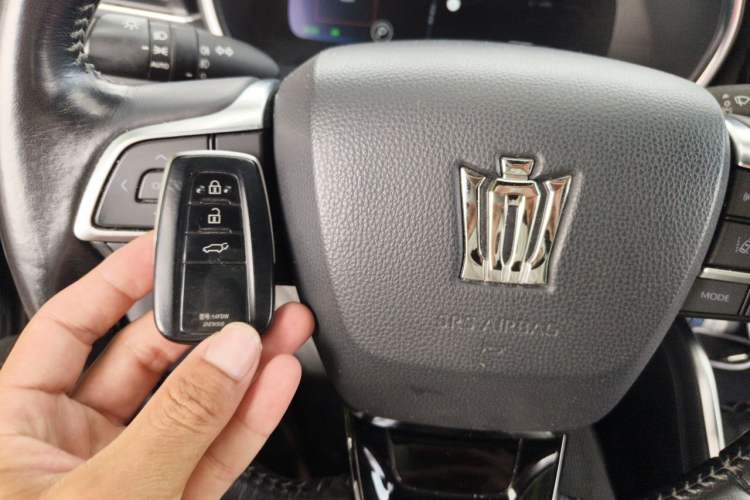 Used Toyota Crown Kluger 2021 2.5L HEV Four-Wheel Drive Premium Edition Vehicle Key