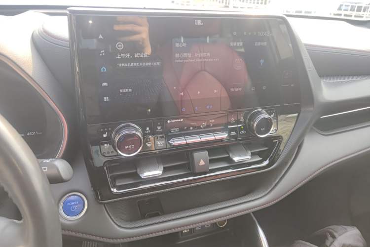 Used Toyota Crown Kluger 2021 2.5L HEV Four-Wheel Drive Flagship Edition Audio And AC Panel