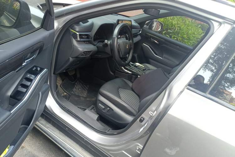 Used Toyota Crown Kluger 2021 2.5L HEV Four-Wheel Drive Premium Edition Driver Seat