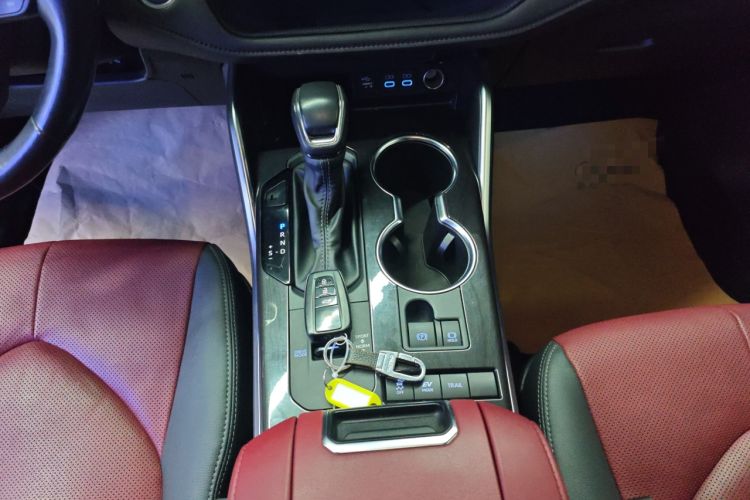 Used Toyota Crown Kluger 2021 2.5L HEV Four-Wheel Drive Flagship Edition Gear Lever