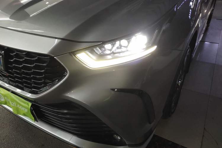 Used Toyota Crown Kluger 2021 2.5L HEV Two-Wheel Drive Elite Edition Left Front Headlight