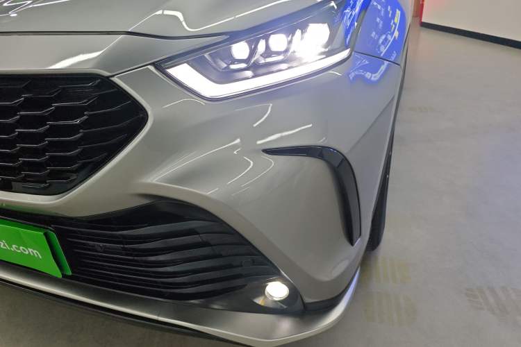 Used Toyota Crown Kluger 2021 2.5L HEV Four-Wheel Drive Flagship Edition Left Front Headlight