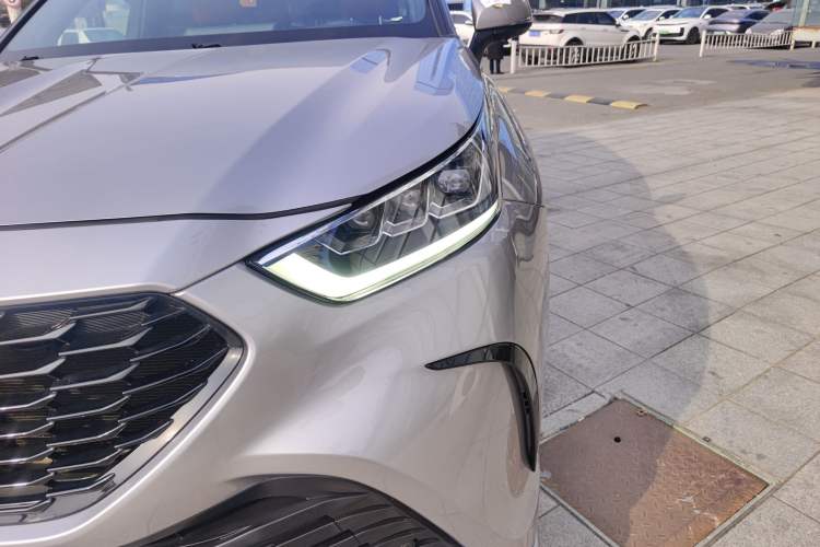 Used Toyota Crown Kluger 2021 2.5L HEV Four-Wheel Drive Flagship Edition Left Front Headlight