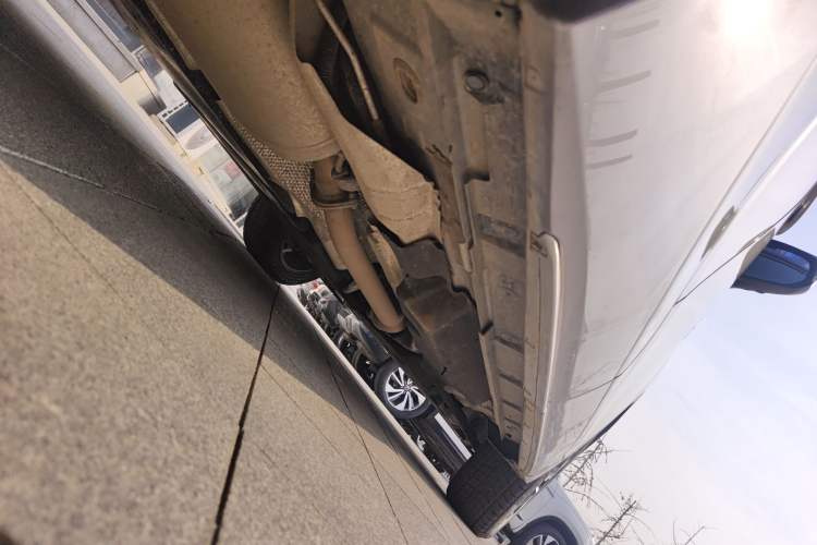 Used Toyota Crown Kluger 2021 2.5L HEV Four-Wheel Drive Flagship Edition Right Side Sill
