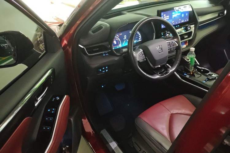 Used Toyota Crown Kluger 2021 2.5L HEV Four-Wheel Drive Flagship Edition Driver Seat