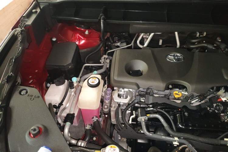 Used Toyota Crown Kluger 2021 2.5L HEV Four-Wheel Drive Flagship Edition Engine Bay Right