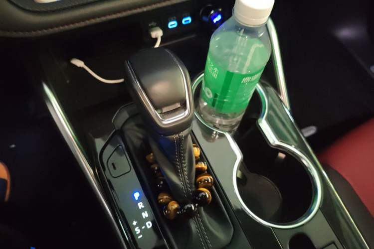 Used Toyota Crown Kluger 2021 2.5L HEV Four-Wheel Drive Flagship Edition Gear Lever