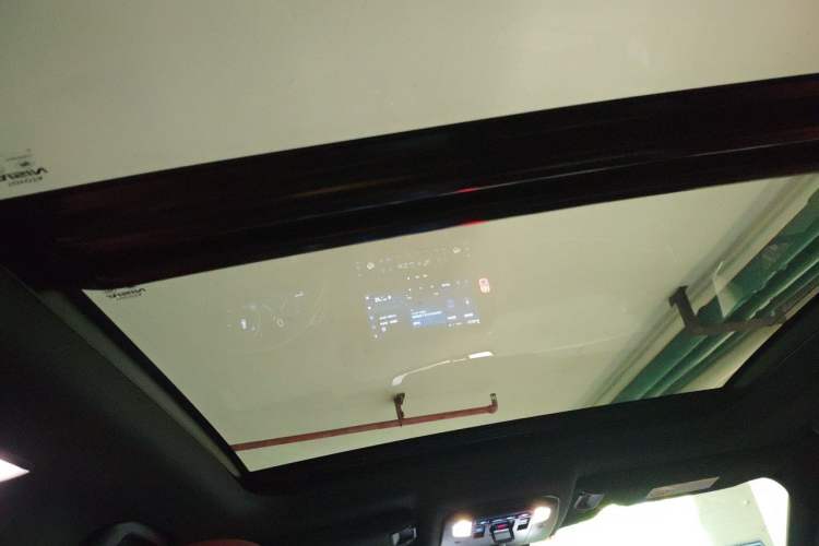 Used Toyota Crown Kluger 2021 2.5L HEV Four-Wheel Drive Flagship Edition Headliner