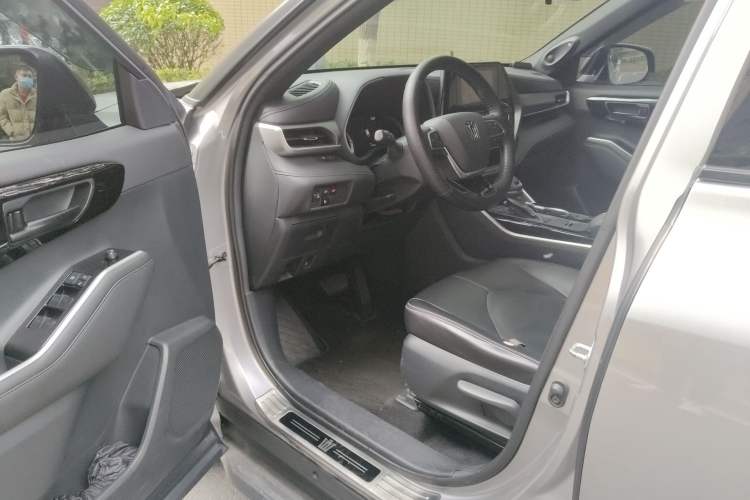 Used Toyota Crown Kluger 2021 2.5L HEV Two-Wheel Drive Elite Edition Driver Seat