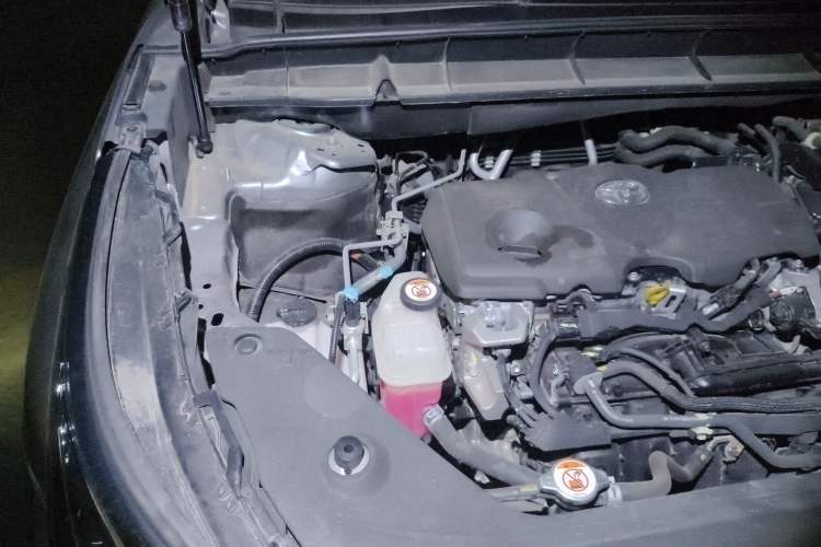 Used Toyota Crown Kluger 2021 2.5L HEV Two-Wheel Drive Elite Edition Engine Bay Right