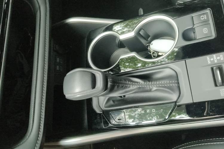 Used Toyota Crown Kluger 2021 2.5L HEV Two-Wheel Drive Elite Edition Gear Lever