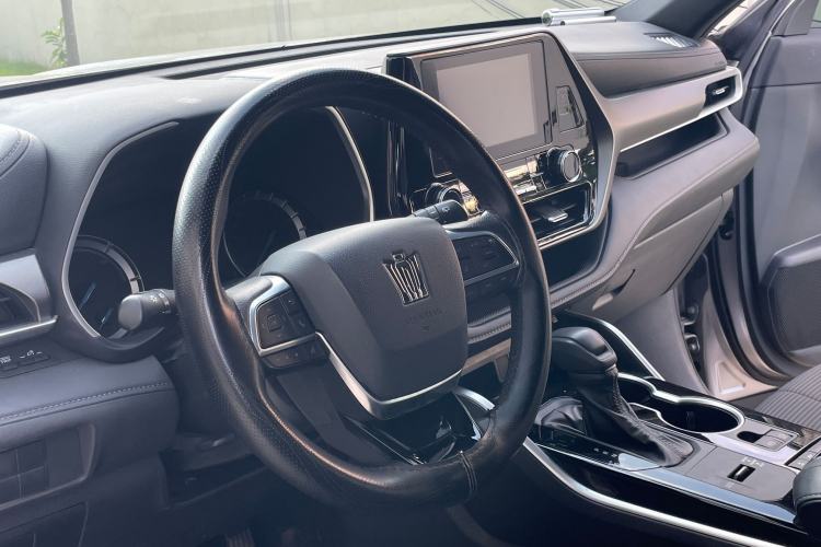 Used Toyota Crown Kluger 2021 2.5L HEV Two-Wheel Drive Elite Edition Interior 8