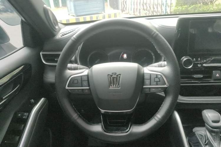 Used Toyota Crown Kluger 2021 2.5L HEV Two-Wheel Drive Elite Edition Steering Wheel