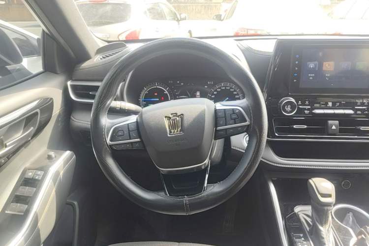 Used Toyota Crown Kluger 2021 2.5L HEV Two-Wheel Drive Elite Edition Steering Wheel