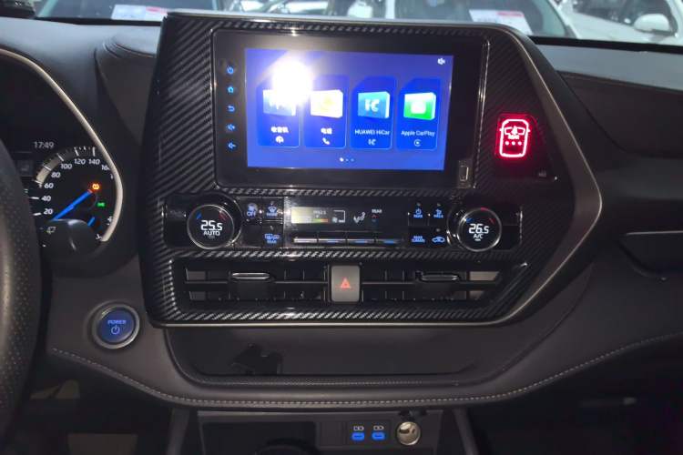 Used Toyota Crown Kluger 2021 2.5L HEV Two-Wheel Drive Entry Version Audio And AC Panel