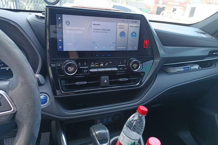 Used Toyota Crown Kluger 2021 2.5L HEV Four-Wheel Drive Premium Edition Audio And AC Panel