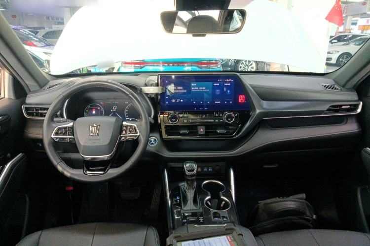 Used Toyota Crown Kluger 2021 2.5L HEV Four-Wheel Drive Premium Edition Center Console