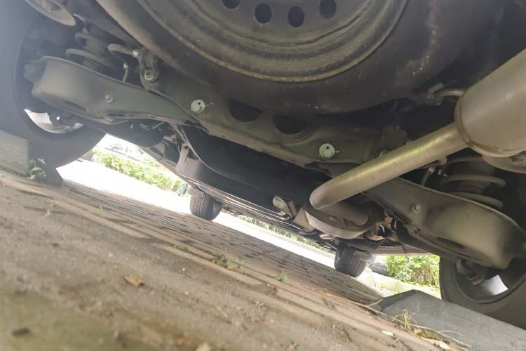Used Toyota Crown Kluger 2021 2.5L HEV Two-Wheel Drive Entry Version Chassis Rear