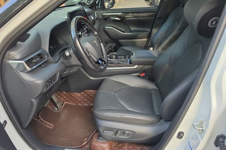 Used Toyota Crown Kluger 2021 2.5L HEV Four-Wheel Drive Flagship Edition Driver Seat