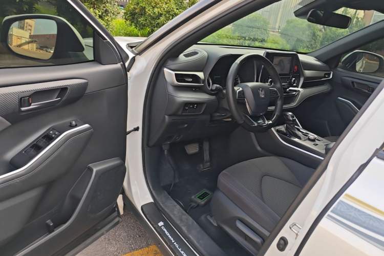 Used Toyota Crown Kluger 2021 2.5L HEV Two-Wheel Drive Entry Version Driver Seat