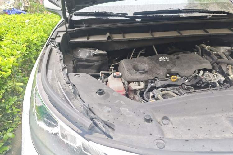 Used Toyota Crown Kluger 2021 2.5L HEV Two-Wheel Drive Entry Version Engine Bay Right
