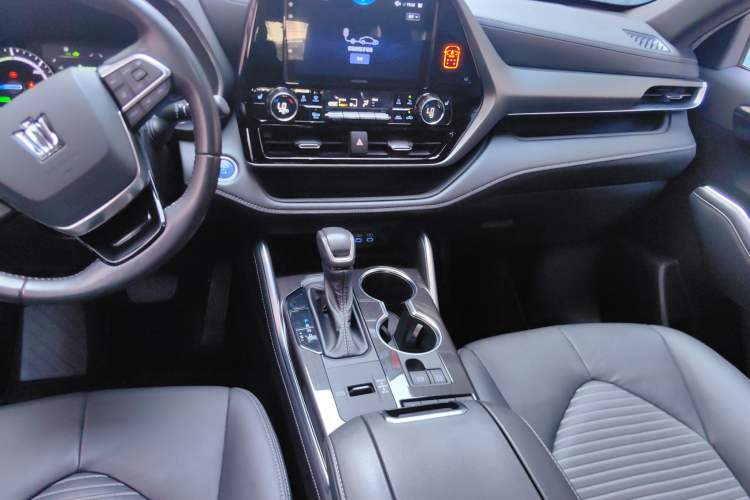 Used Toyota Crown Kluger 2021 2.5L HEV Four-Wheel Drive Luxury Edition Gear Lever