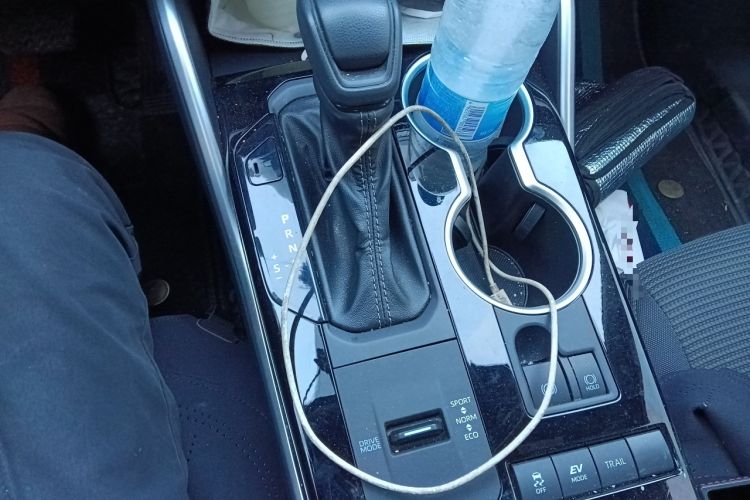 Used Toyota Crown Kluger 2021 2.5L HEV Four-Wheel Drive Elite Edition Gear Lever